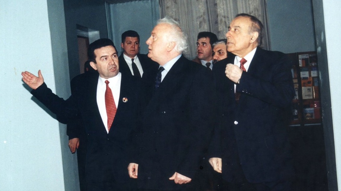 New best parada wave