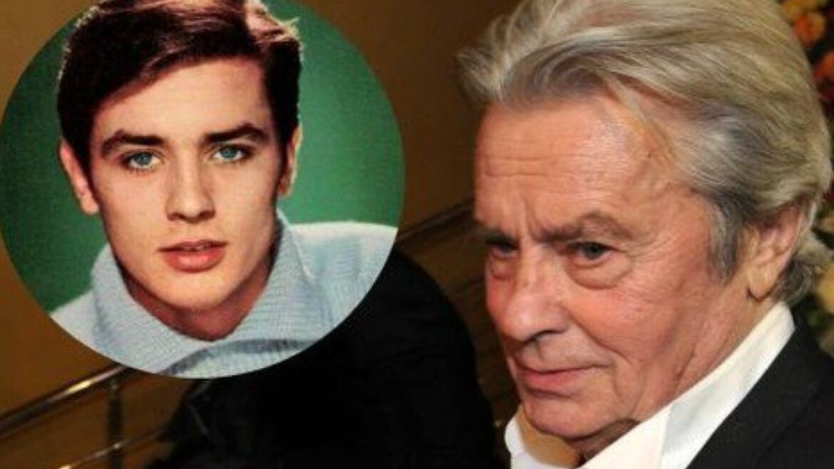 Beautiful tea cups to make you that matcha