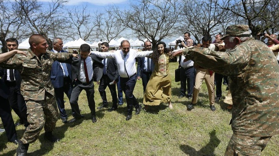 Beautiful tea cups to make you that matcha