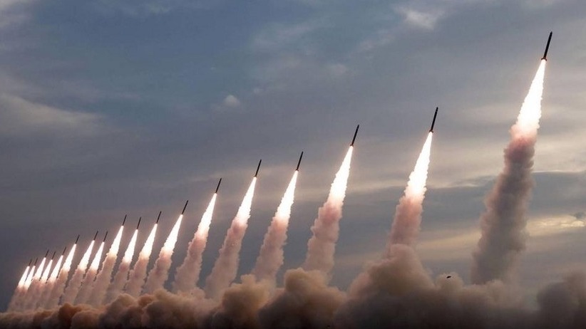 Beautiful tea cups to make you that matcha