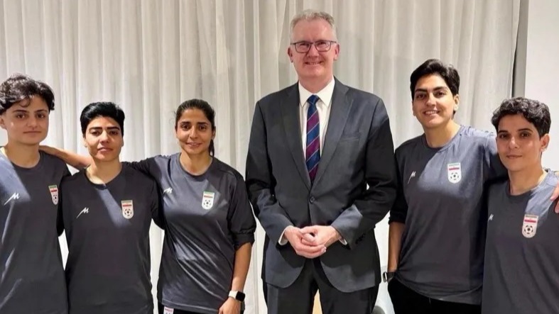 Beautiful tea cups to make you that matcha