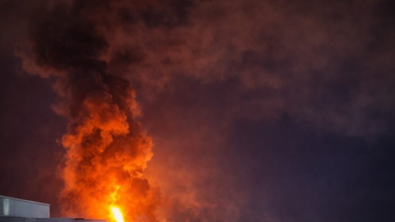 Beautiful tea cups to make you that matcha