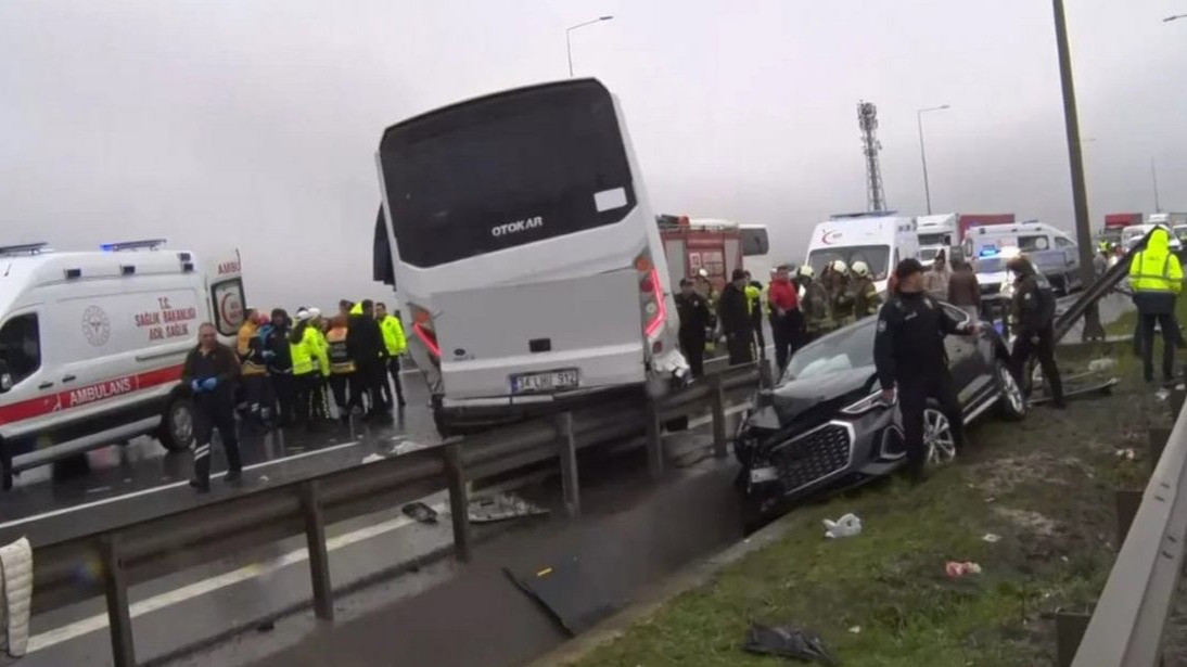 Beautiful tea cups to make you that matcha