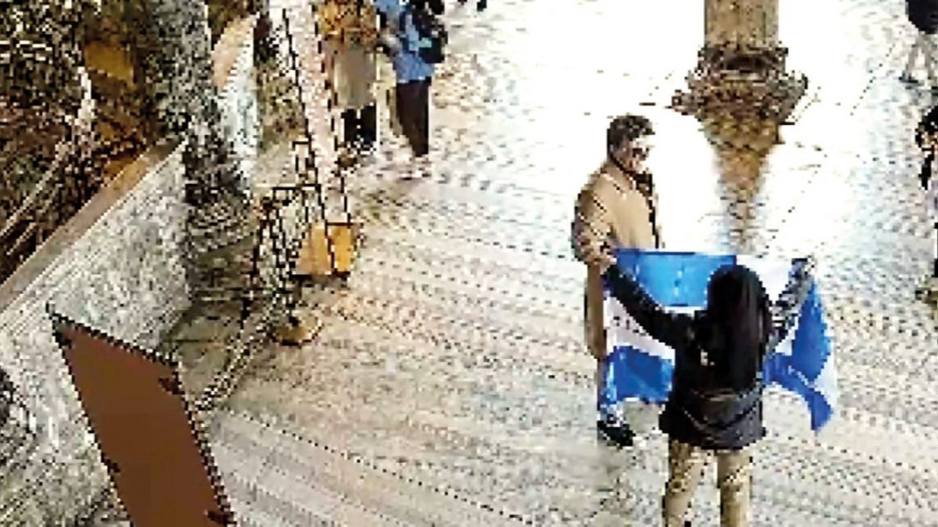 Beautiful tea cups to make you that matcha