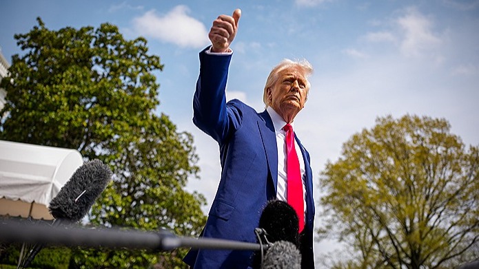 Beautiful tea cups to make you that matcha
