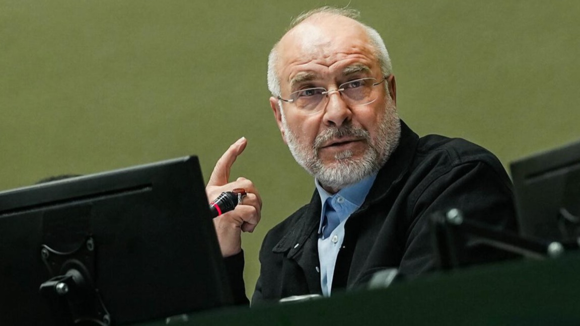 Beautiful tea cups to make you that matcha